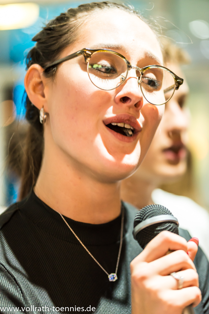 2019 11 23 Karaoke Party 0464